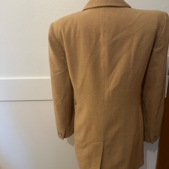 Vintage Dana Buchman camelhair Jacket - Picture 2 of 6